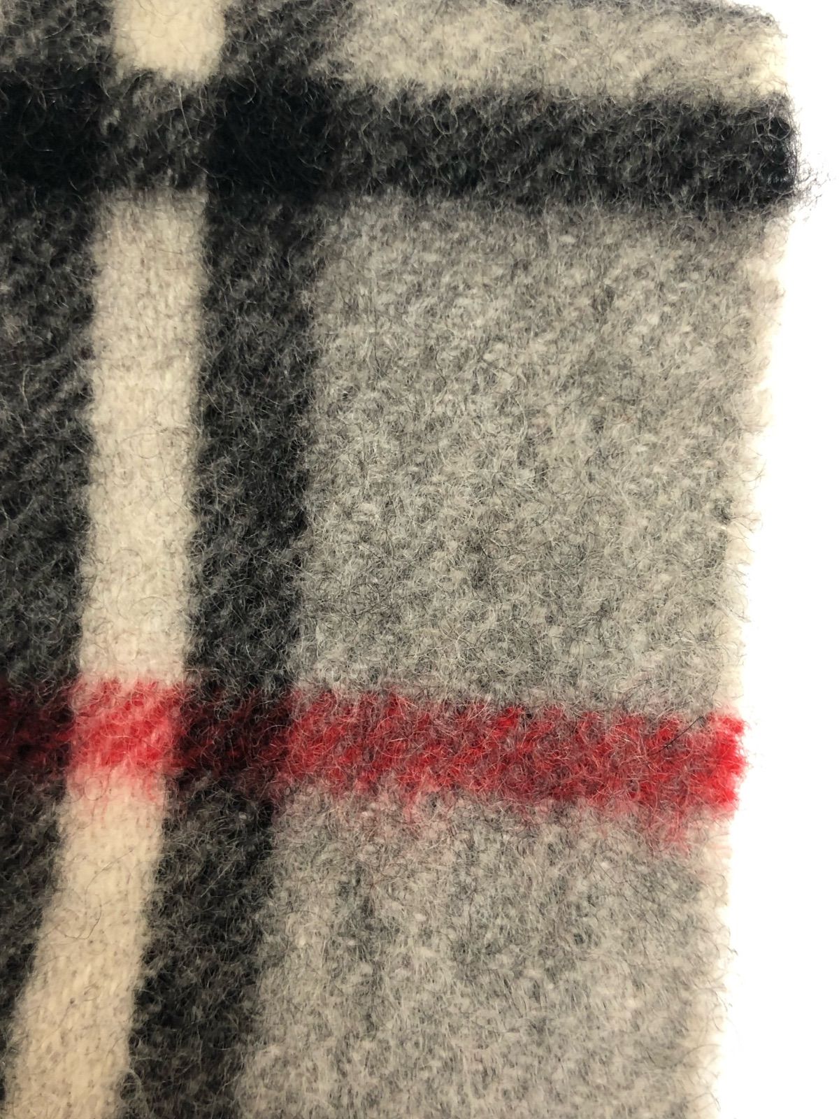 Burberrys バーバリー カシミヤ　チェック　マフラー　18695309 Burberrys バーバリー カシミヤ グレーチェック マフラー 18695309