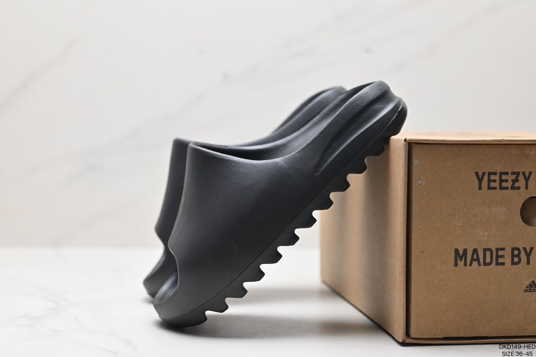 イージースライド オニキス29.5cm HQ6448 楽天市場】【今なら割引クーポン発行中】adidas アディダス