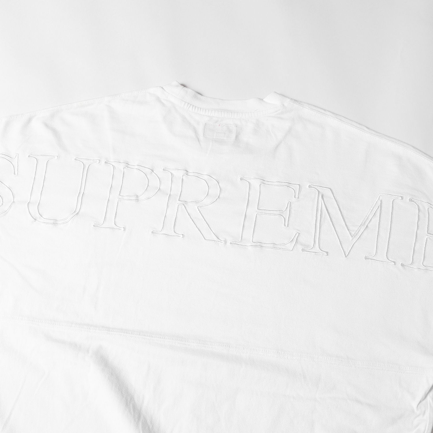 Supreme シュプリーム Tシャツ サイズ:M オーバーダイ加工 バックロゴ 
