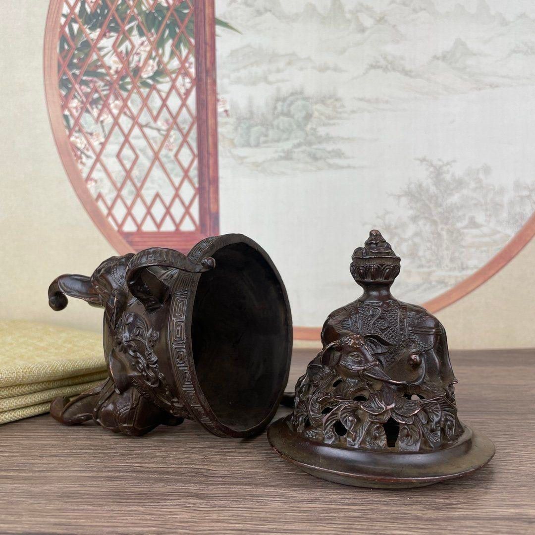 銅製 吉祥三足双耳象炉 香薰炉 装飾品 工芸品 美術品 置物