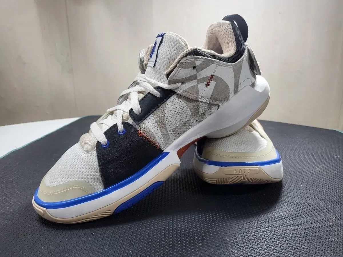 NIKE ナイキ ジョーダン 勝ちました 取る 5 クワイ 54 PF 265