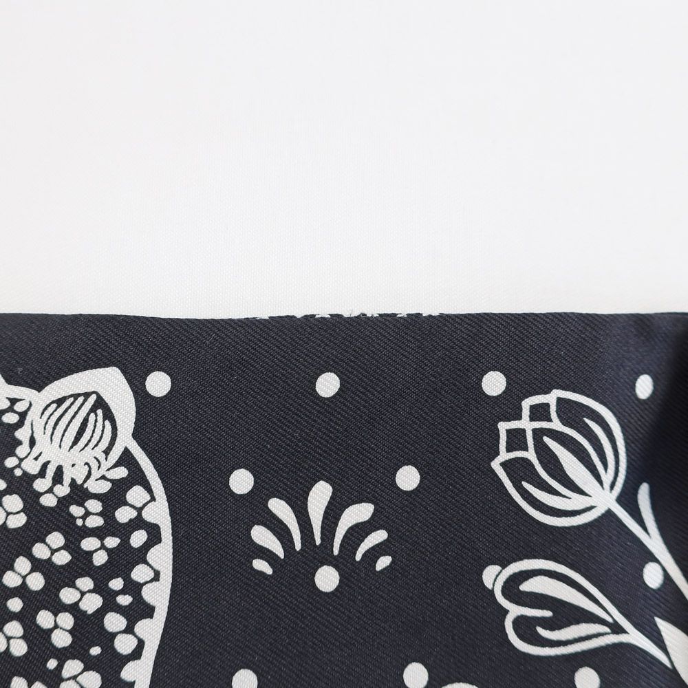 HERMÈS ツイリーレオパードバンダナ ブラック&ホワイト2本セット