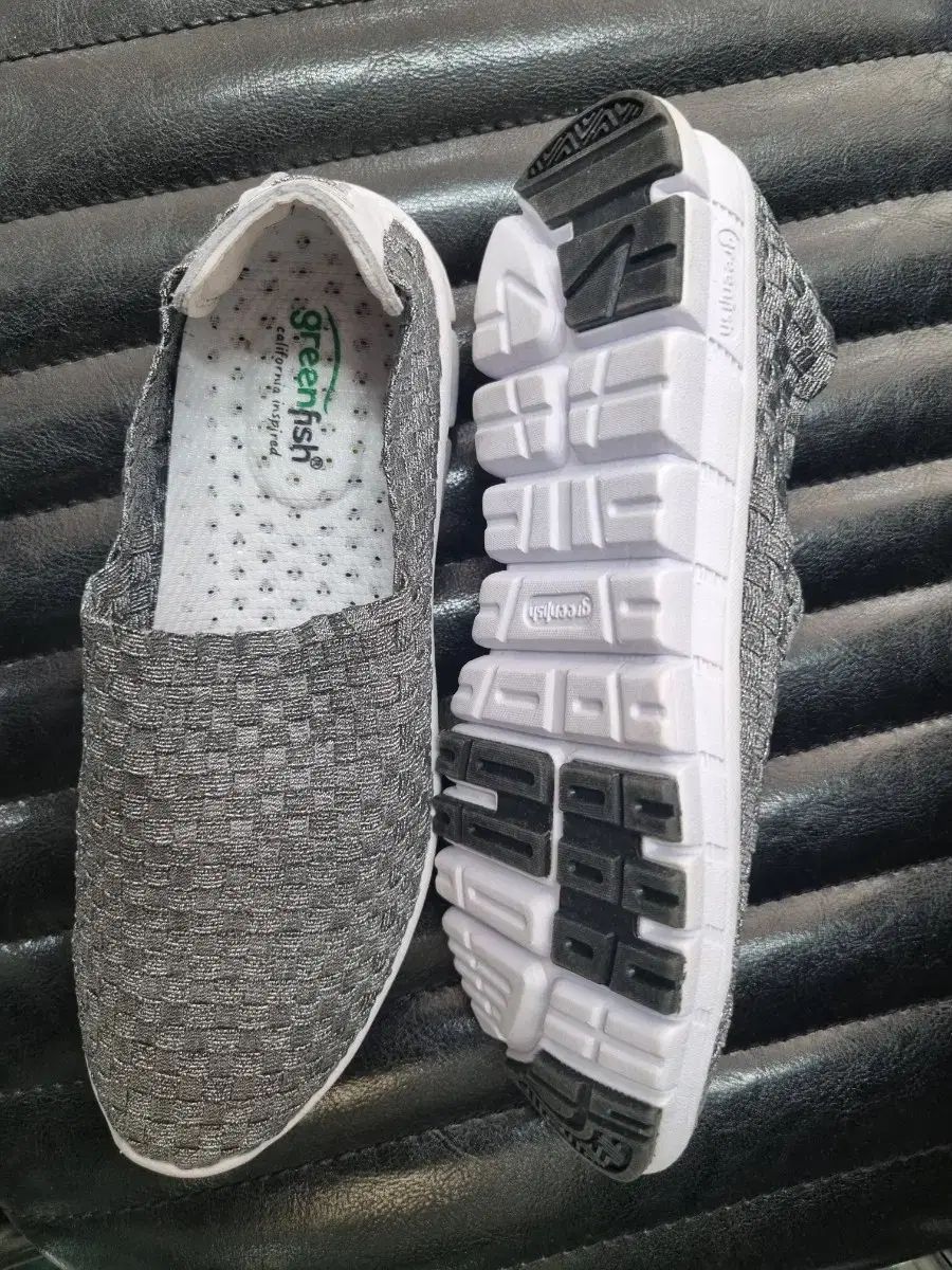 グリーンフィッシュ('97韓国) New Balance 全2色 D幅 ニューバランス レディース フレッシュ