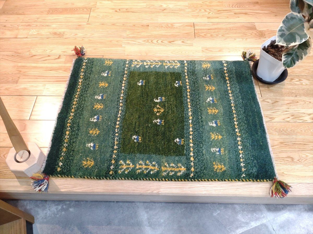 ペルシャ ギャッベ 玄関マット 87x60cm 草色 青緑色 生命の木 花 ヤギ 