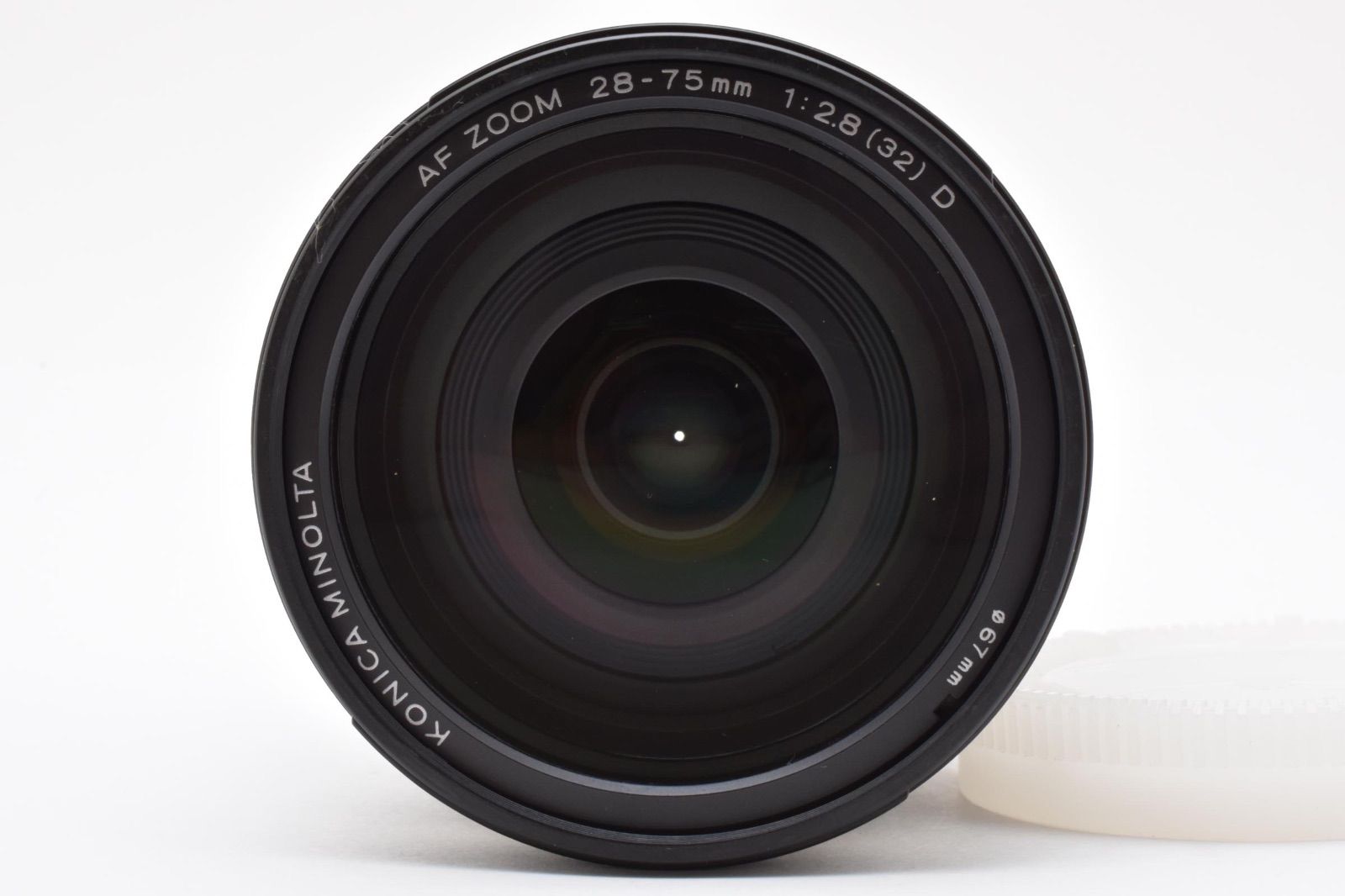 28-75mm F2.8