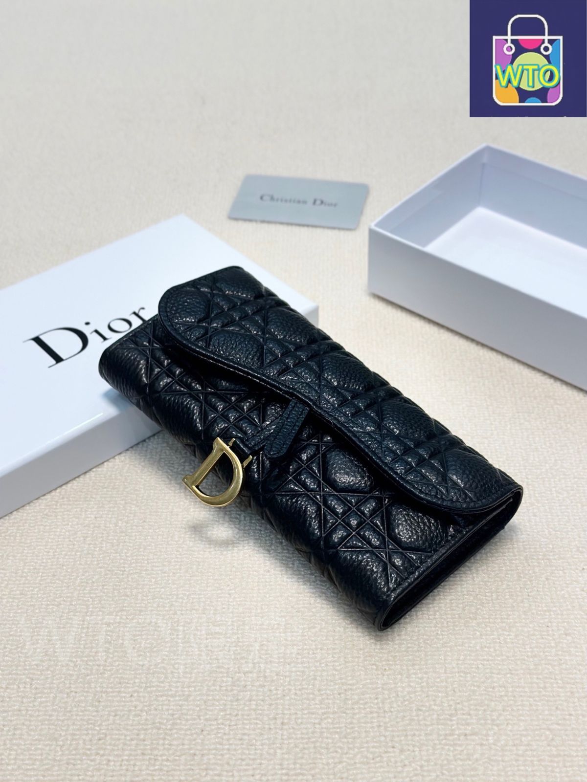 Dior ブラック ウォレット 今日特価】Dior レディースウォレット, ブラック, エンボス加工