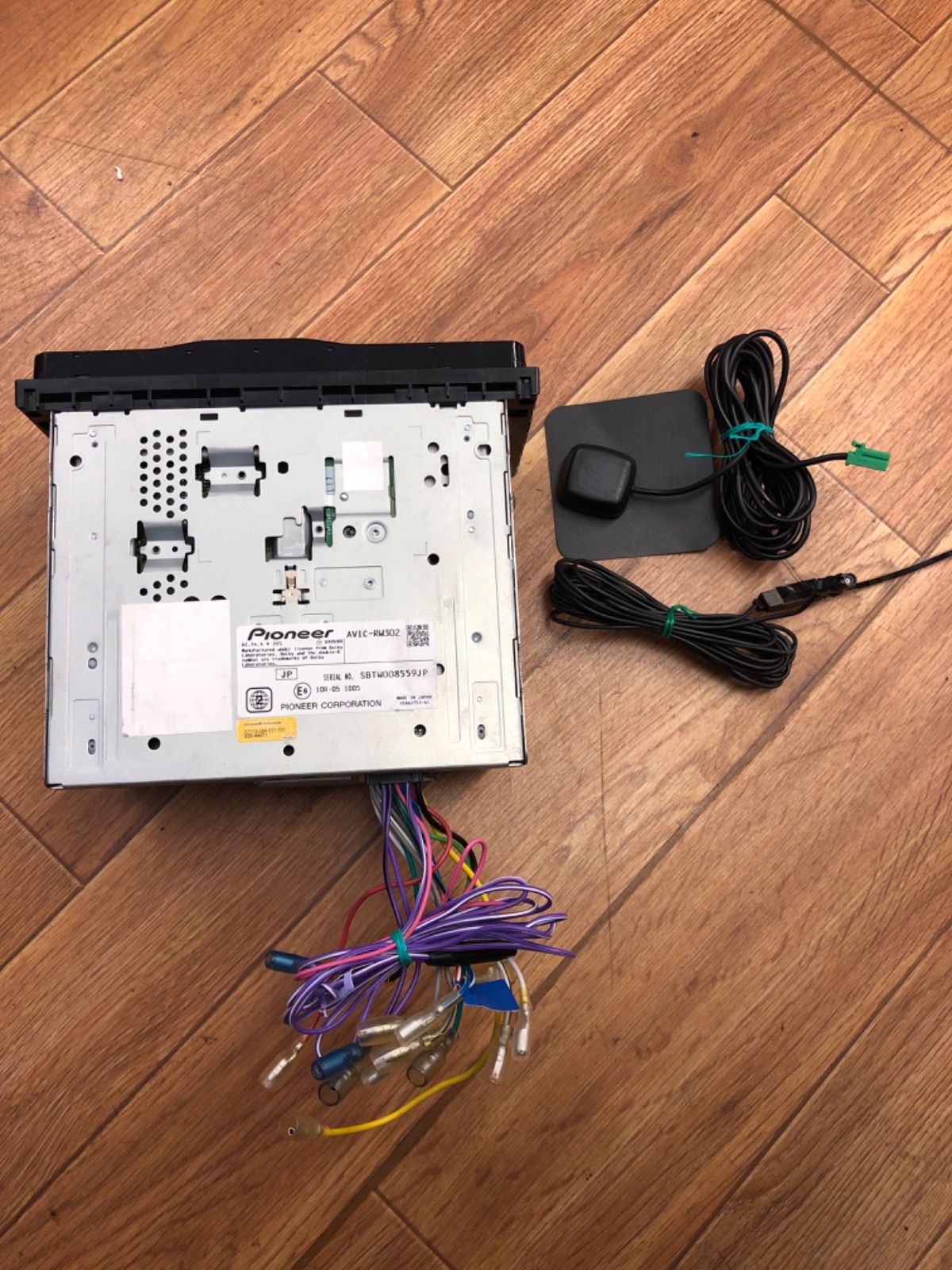 カロッツェリア ナビゲーションAVIC-RW302ワンセグDVDUSB美品 Amazon | Pioneer カーナビ AVIC-RW302 7インチ 200mmワイド 楽