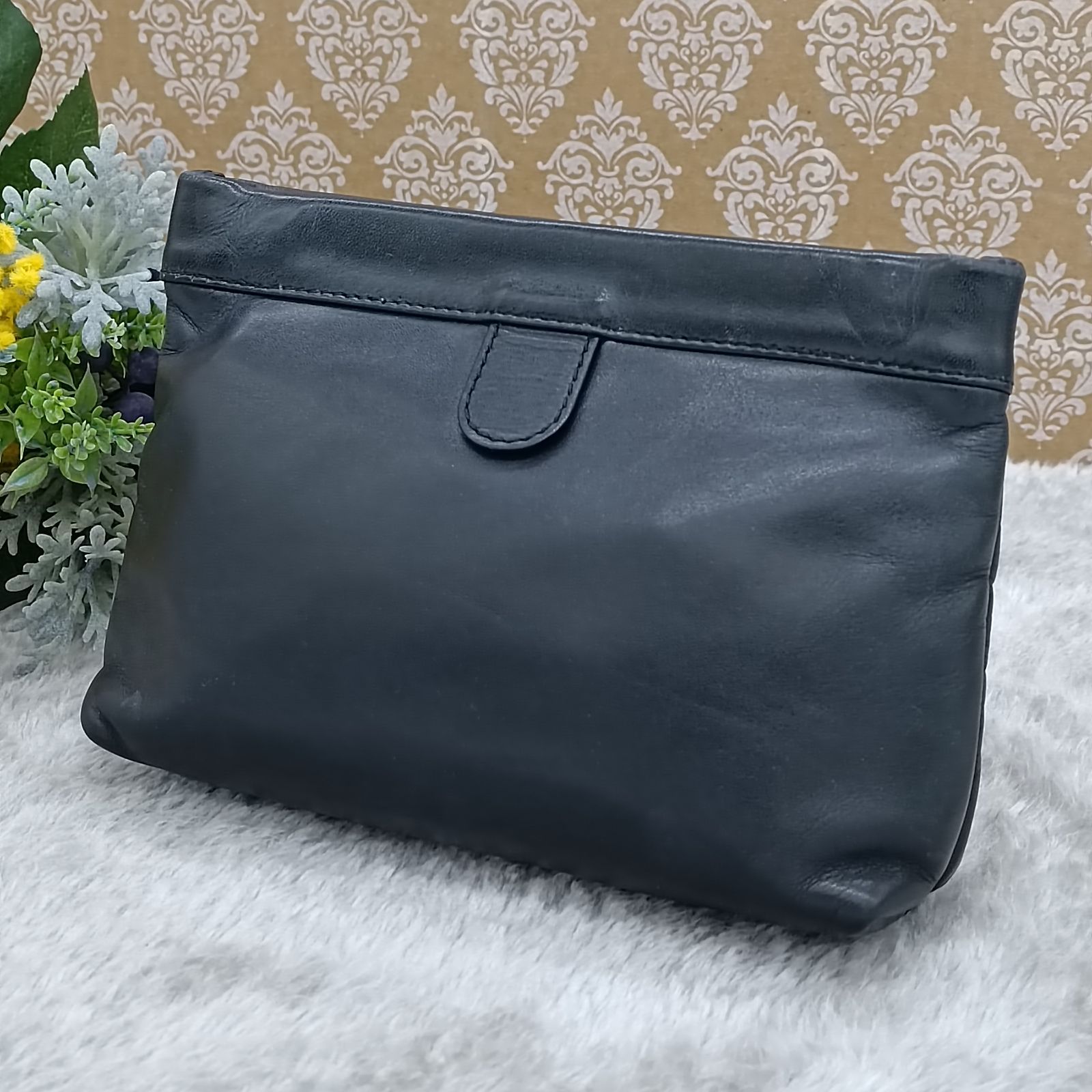 LOEWE 》 ロエベ ポーチ アナグラム バネ式開閉 小物入れ メイク
