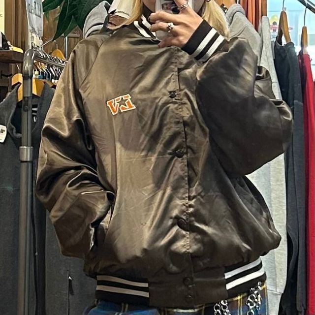 USEDナイロンジャケット