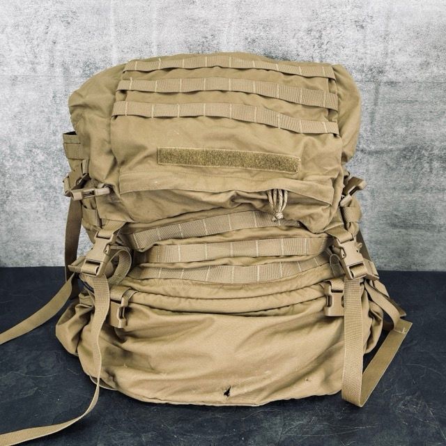 USMCPACK アサルトパック リュック コヨーテブラウン? ブラウン系カーキ 8465-01-600-7911 ミリタリー サバゲー |514525