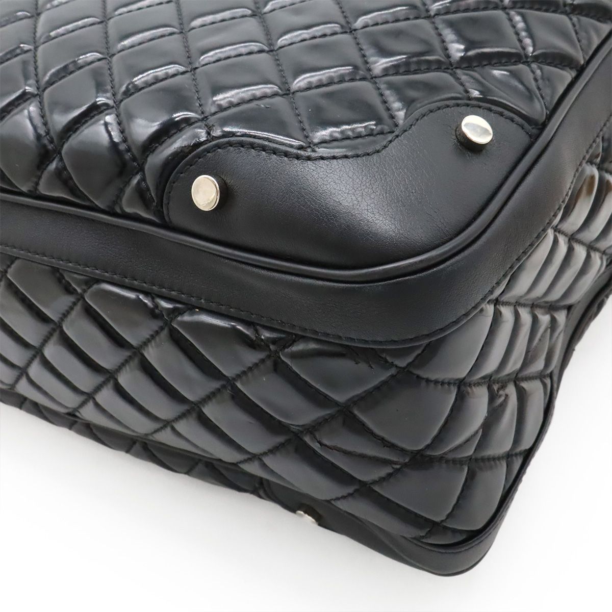 ★美品★ CHANEL マトラッセ エナメル ハンドバッグ ターンロック 黒 シャネル CHANEL ターンロックマドモアゼルハンドバッグ