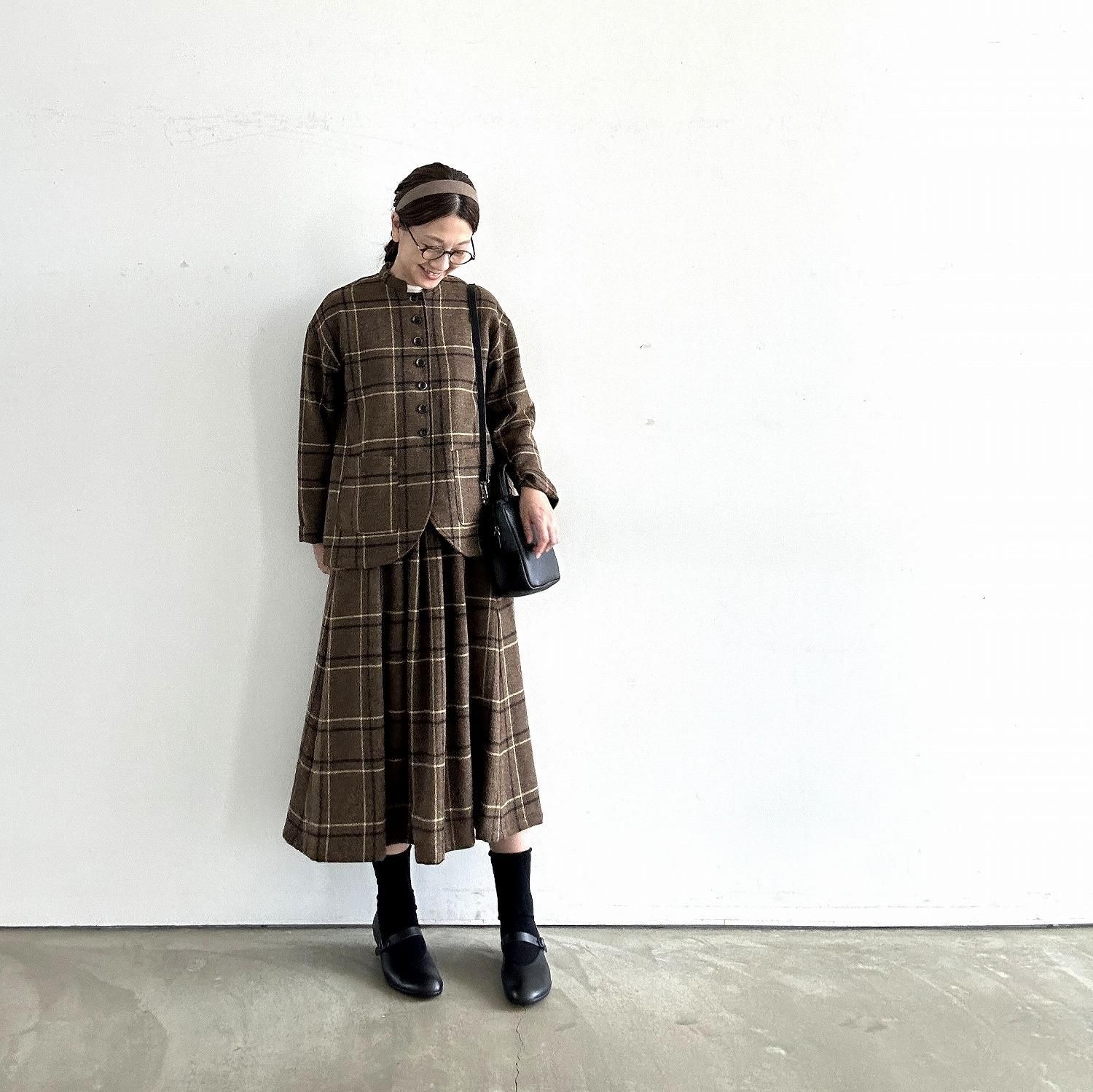 シューズ PUMA ULTRA 24.0cm ina スタンド襟ジャケット 234125