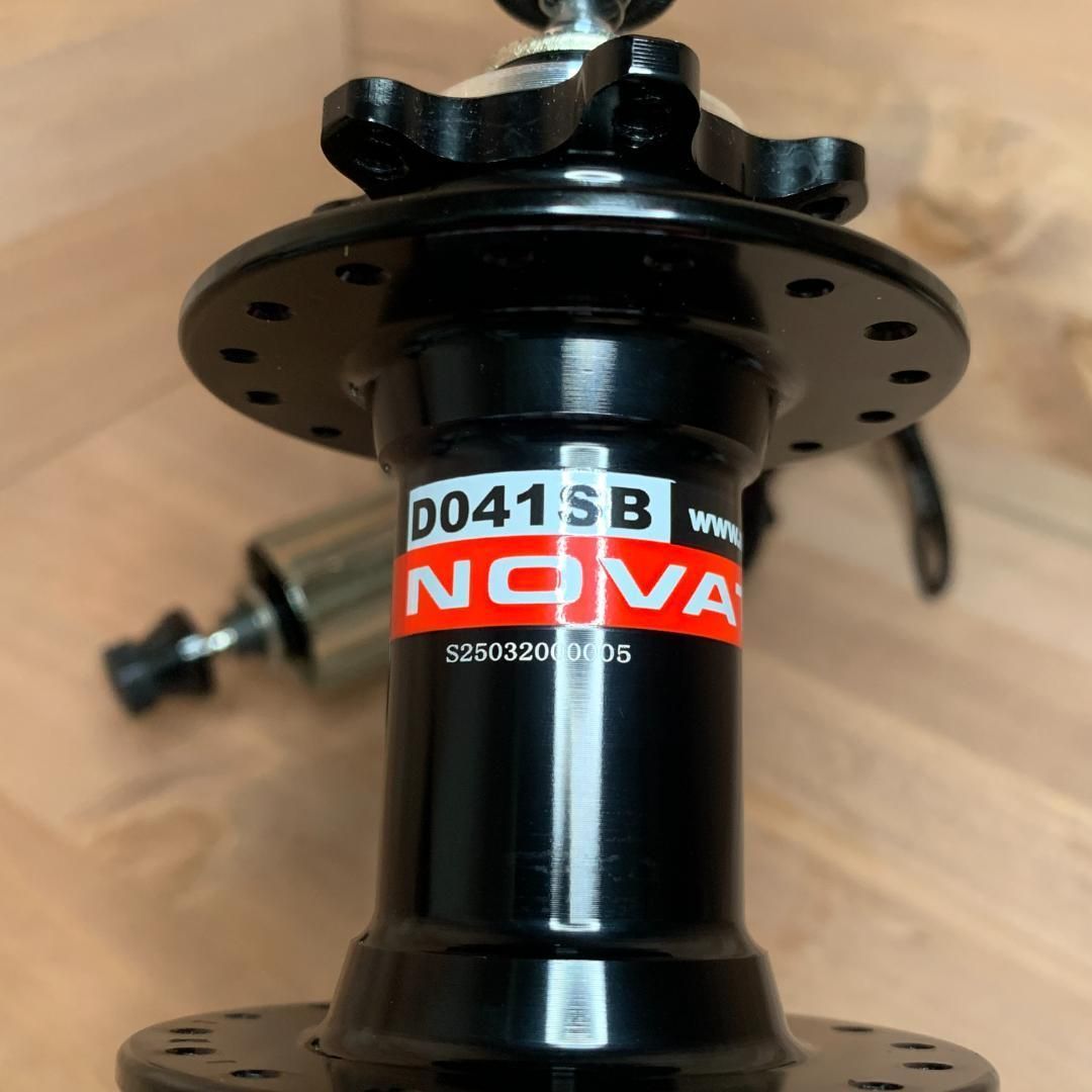 【新品】Novatec 前後ハブセット 32H ディスクブレーキ 135㎜ 新品】Novatec 前後ハブセット 32H ディスクブレーキ 135