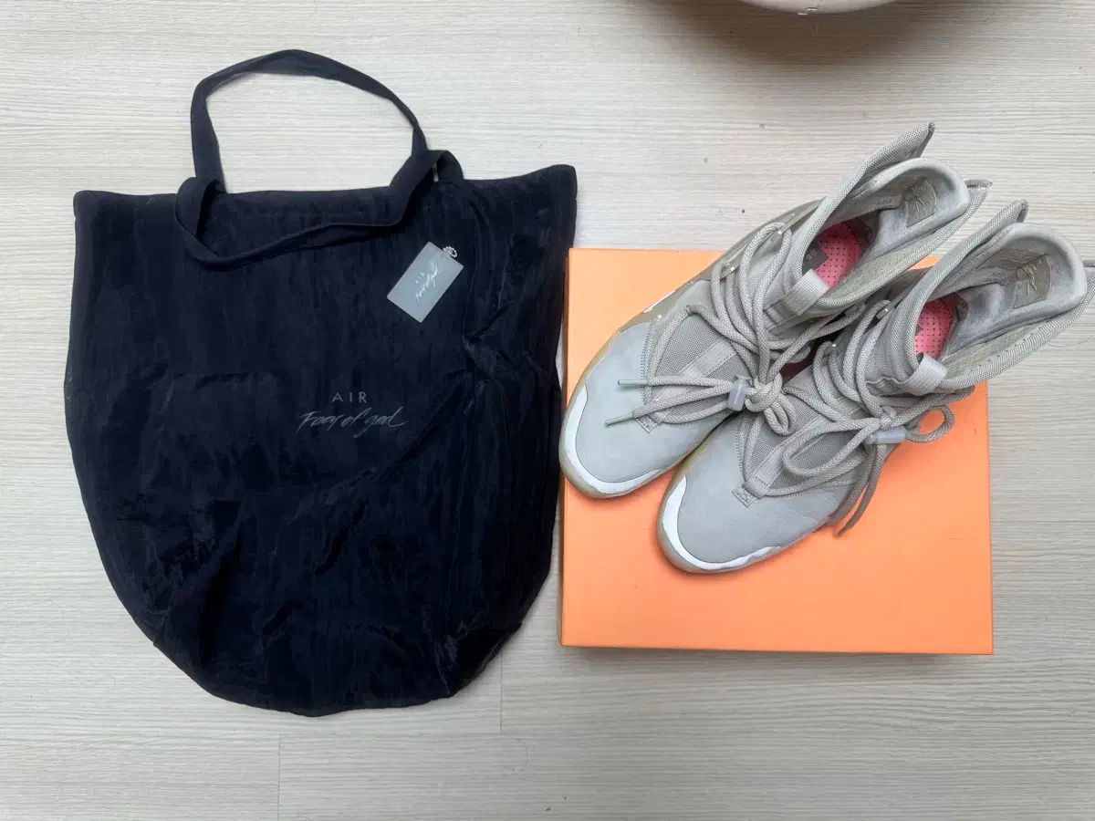 NIKE ナイキ エア フィアー オブ ゴッド オートミール 270