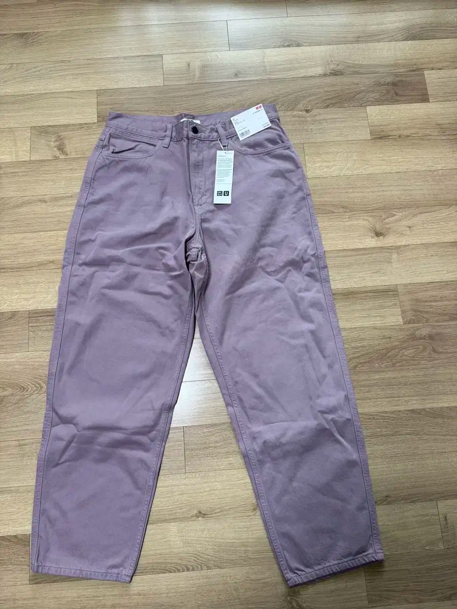 UNIQLO ユニクロ u ワイドフィット ジーンズ 72 紫