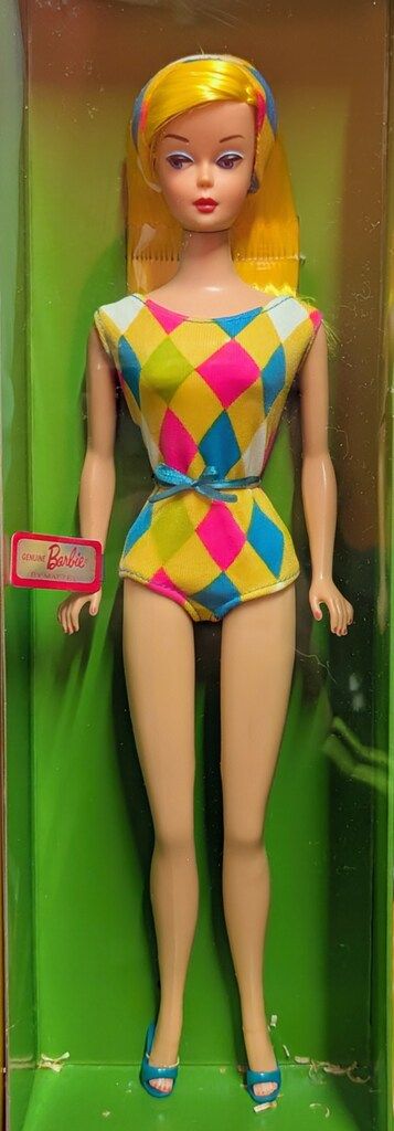 マテル 復刻バービー カラーマジックバービー(黄髪) C3829