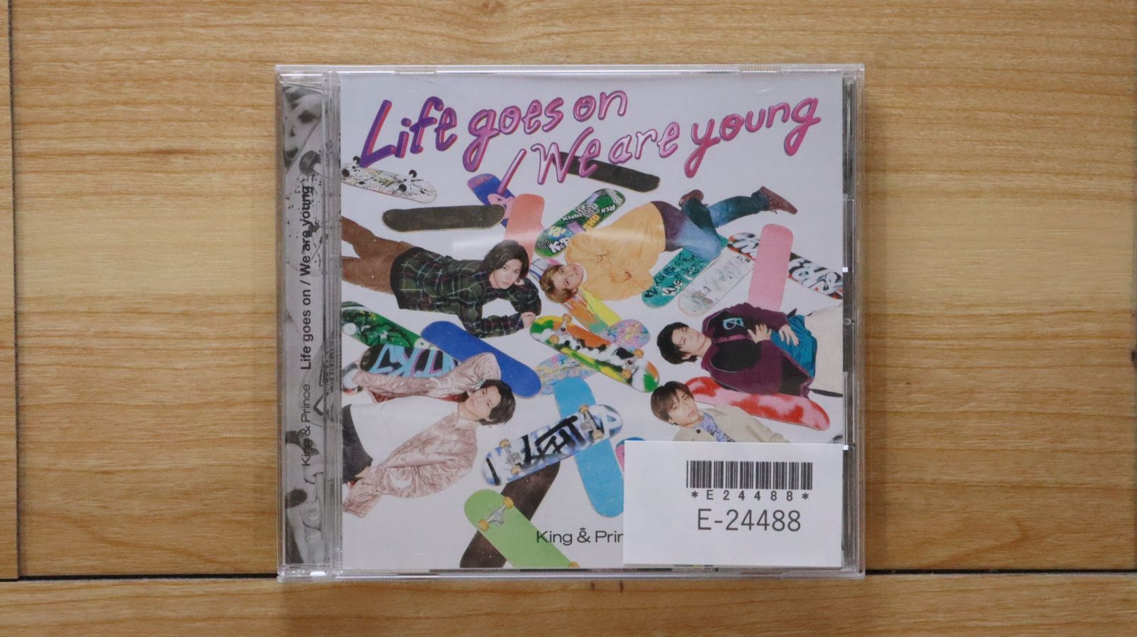 Amazon.co.jp: Life goes on / We are young (初回限定盤A)(DVD