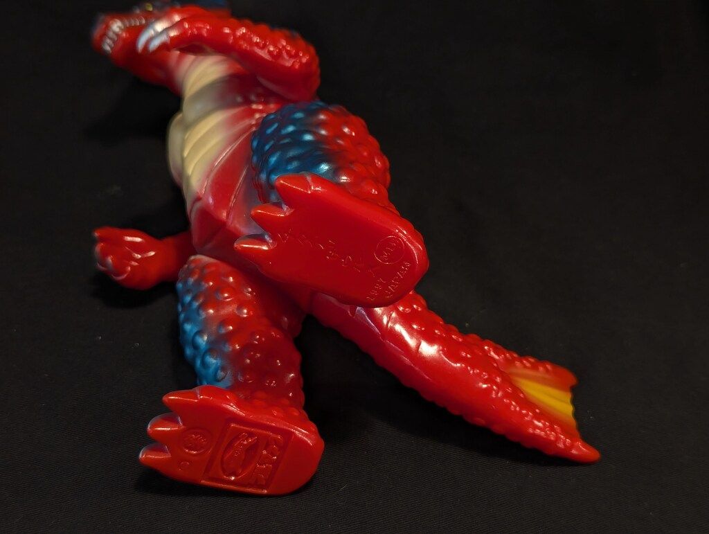 M1号 NEWブルマァクタイプの怪獣シリーズ チタノザウルス1期 赤成型 M1号 NEWブルマァクタイプの怪獣シリーズ チタノザウルス1期 赤成型