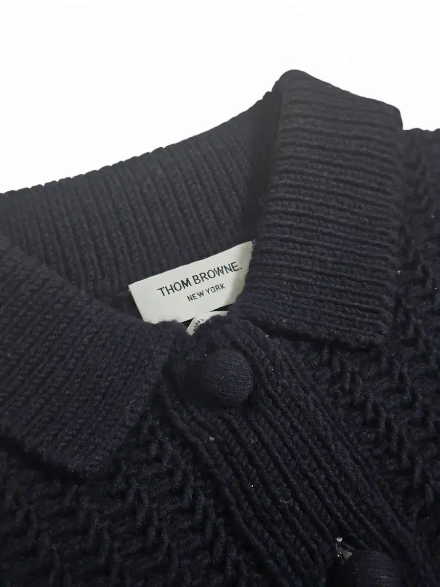 男女兼用トムブラウン(THOM BROWNE)のカーディガン
