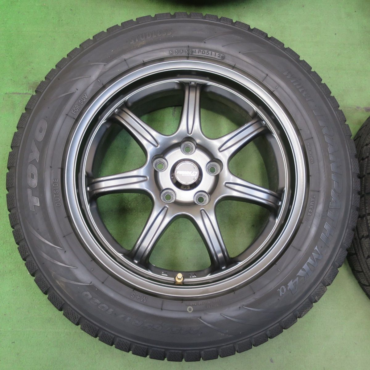 225|65R17 スタッドレス