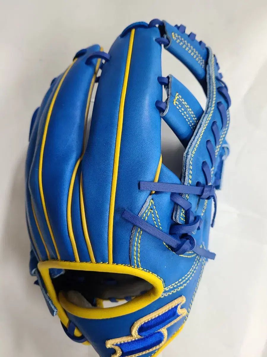 Rawlings 左投げ　軟式野球用グローブ 赤黒 グローブ ローリングス 野球 左投げ」の人気商品一覧 | 安い商品