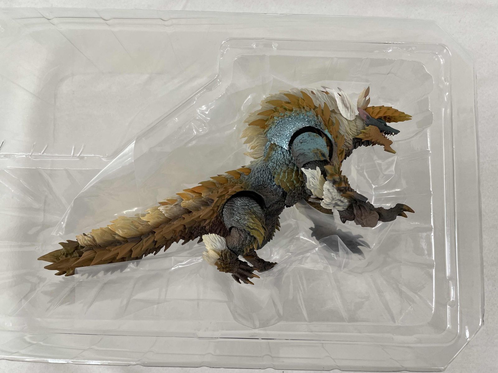 S.H.MonsterArts ジンオウガ モンスターハンターワールド