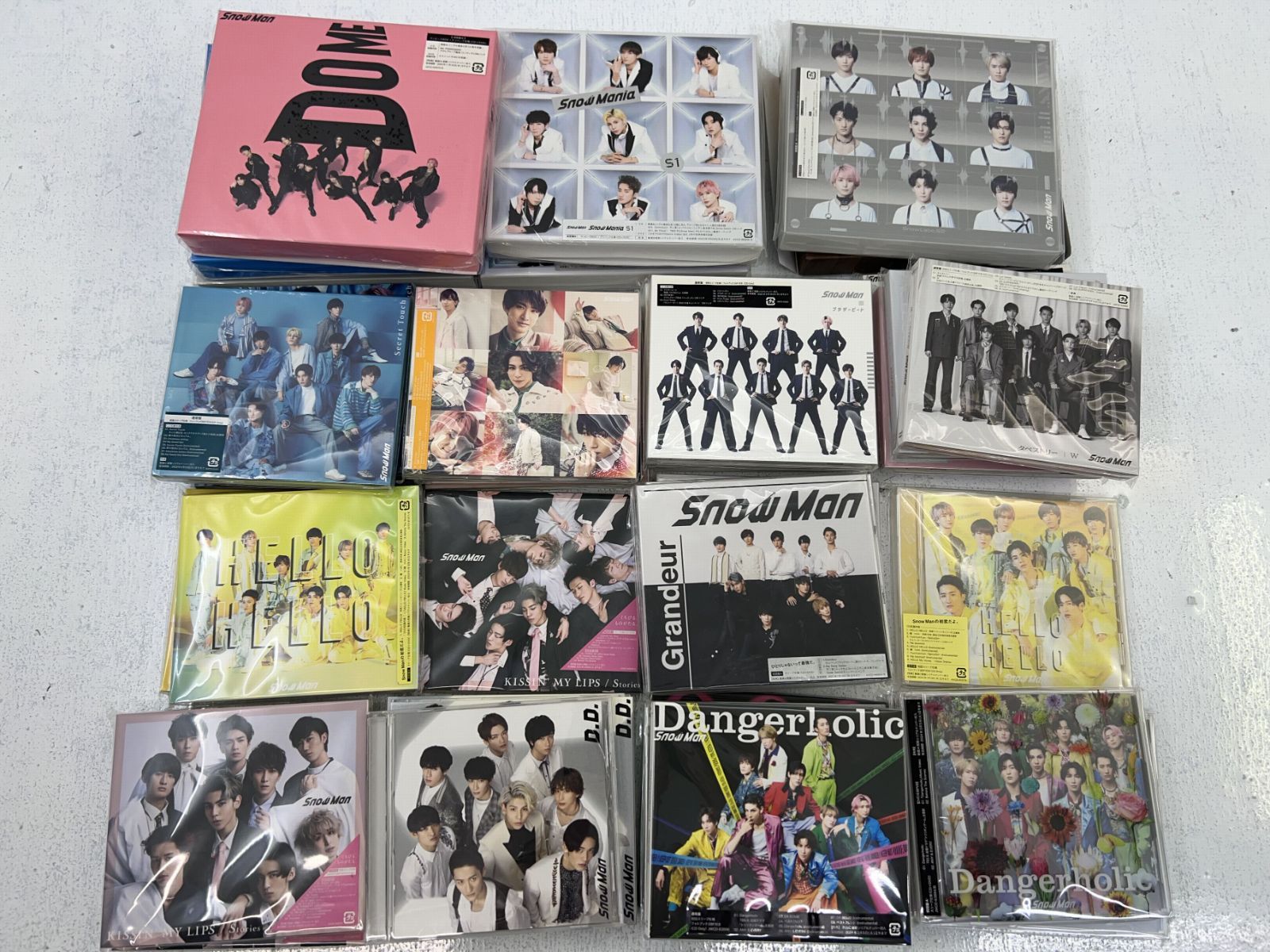 盛岡21-0054】Snow man CDセット まとめ【中古/100】 - メルカリ