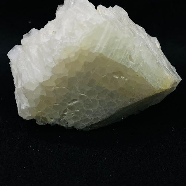 653g