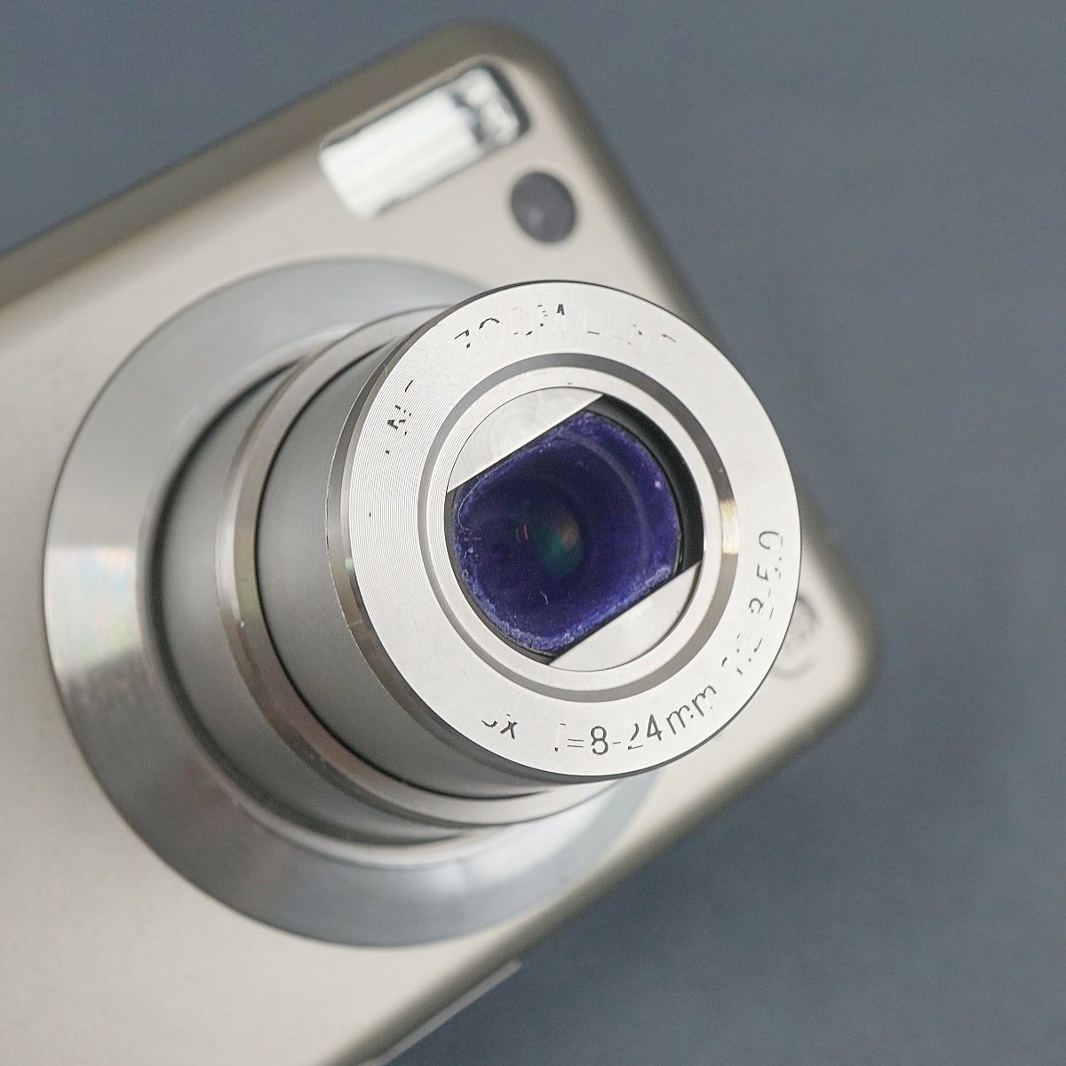 富士フイルム - FUJIFILM FinePix F30 デジタルカメラ USED美品 光学3倍ズーム 630万画素 コンデジ ファインピクス 完動品 CE4300 FinePix FUJIFILM F30 デジタルカメラ USED美品 光学3倍ズーム