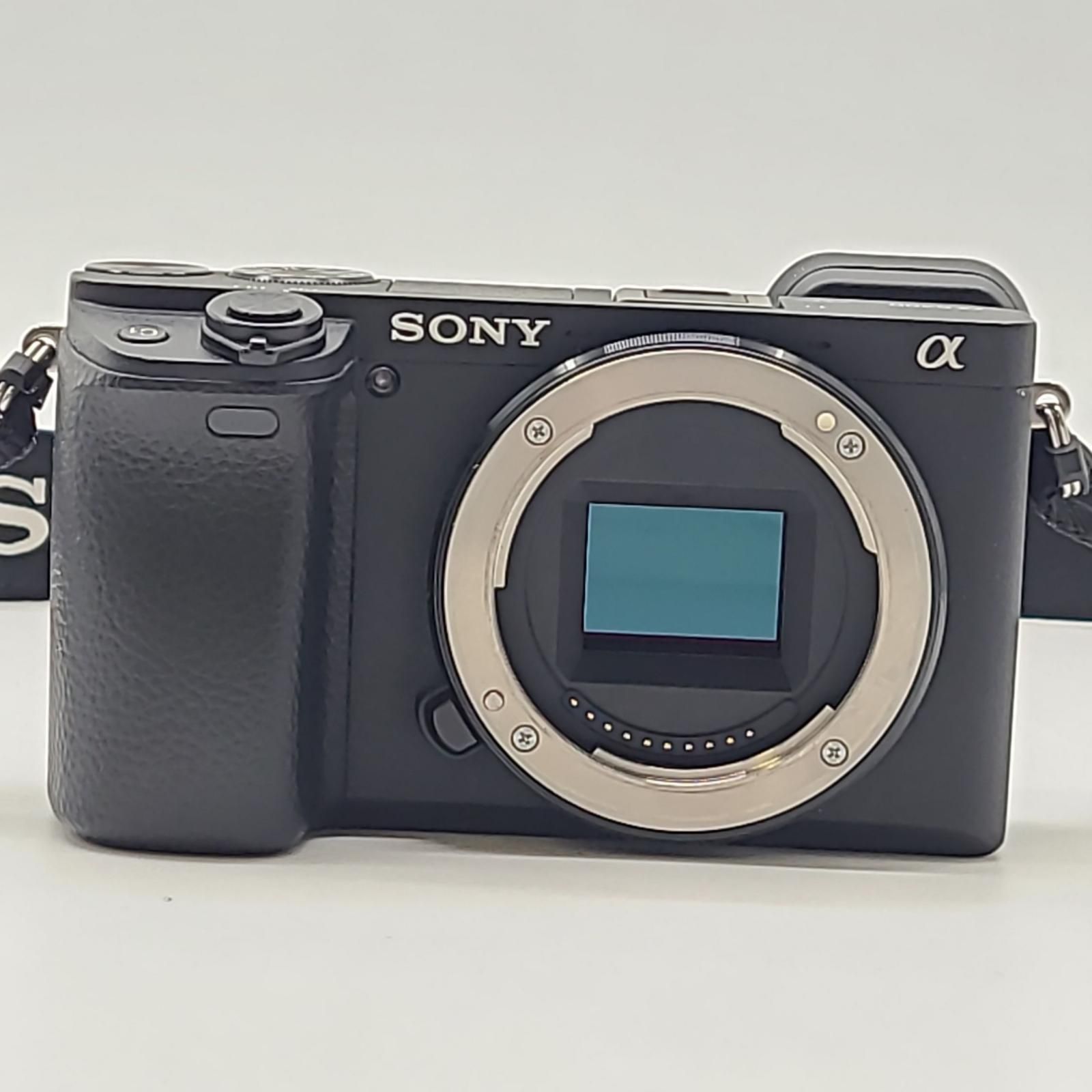 ★シャッター回数2,300回以下 SONY α6400 ボディ本体 SONY ソニー(SONY) α6400 ボディ(ブラック) ILCE-6400 APS-C