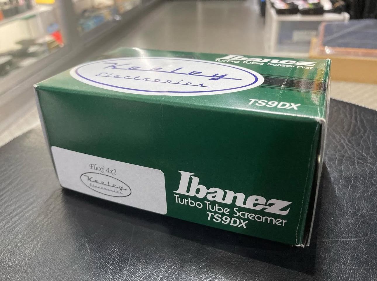 Keeley / TS9DX FIEXI 4x2 Keeley TS9DX Flexi-4X2 - Premier Guitar