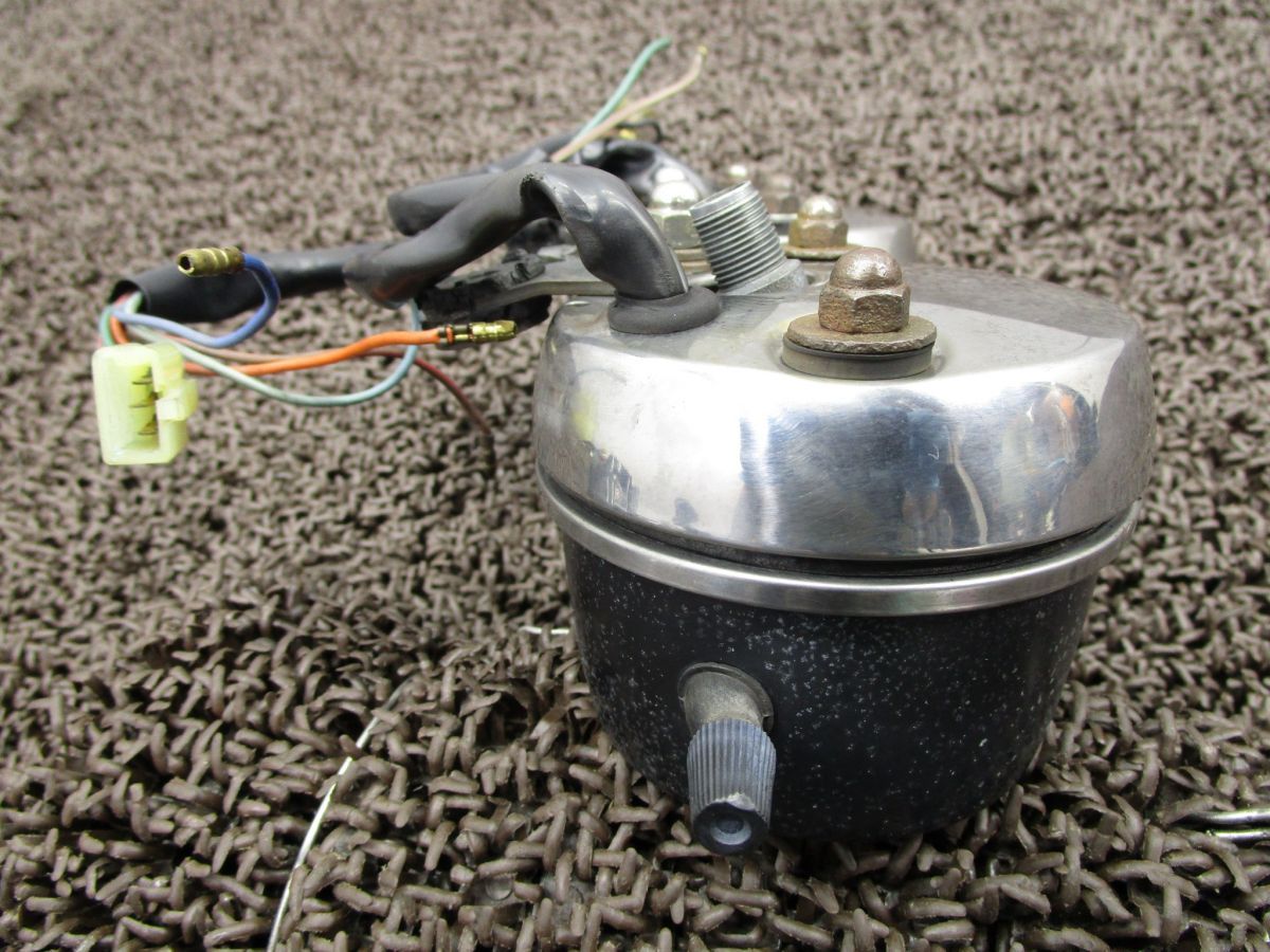 ホンダ 純正 プレス カブ デカドラム AA01 リア ホイール スイングアーム ホンダ（HONDA） スーパーカブ90 | Super Cub  90の型式・スペックならバイクブロス ホンダ純正 スーパーカブ プレスカブ デカドラム スイングアーム ddd様専用　c50 カブ　リトルカブ　ホイール　スイングアーム