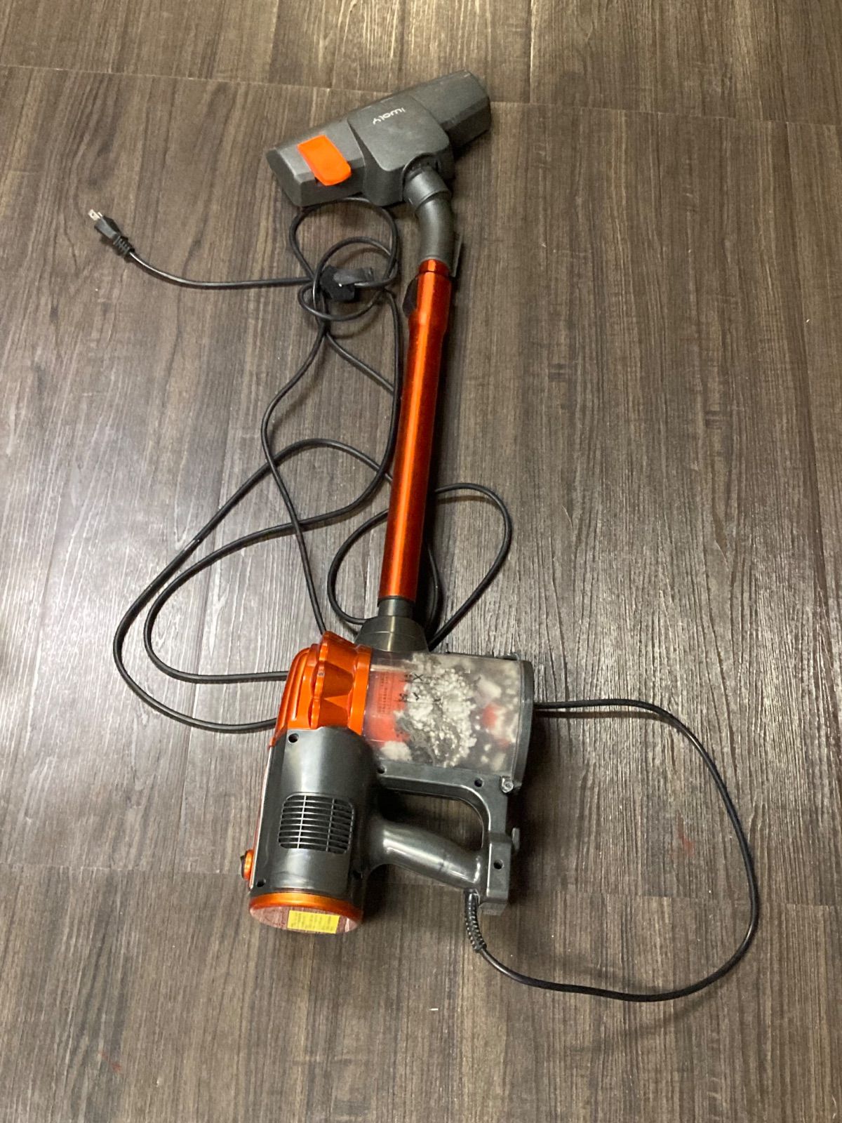 掃除機 サイクロンスティッククリーナー V600 コード式 Amazon | iwoly 掃除機 V600 サイクロン 600W ハイパワー 超強力
