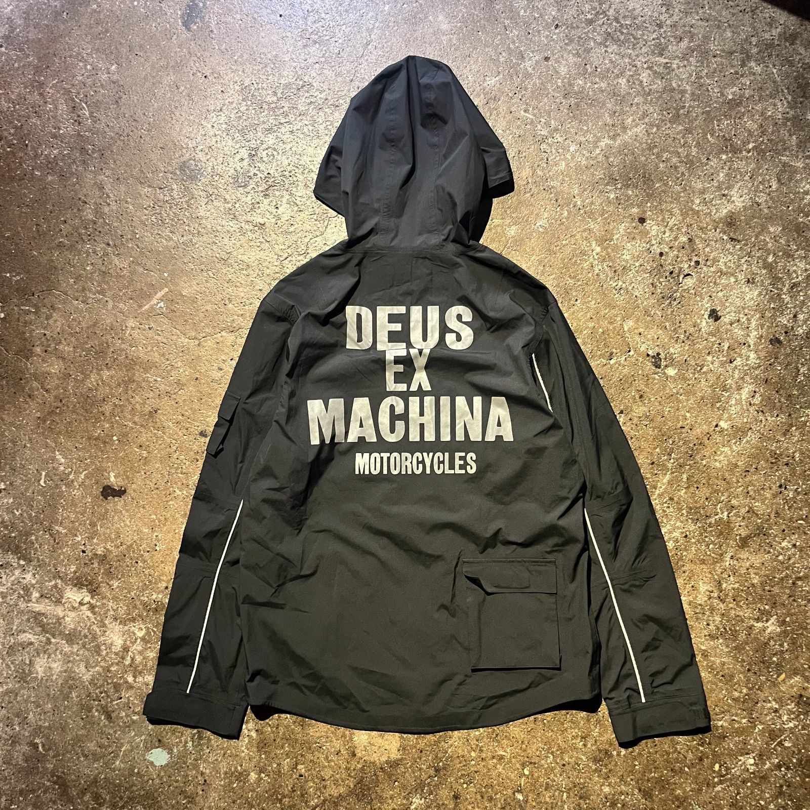 DEUS EX MACHINA NOEL WATERPROOF JACKET M デウスエクスマキナ 