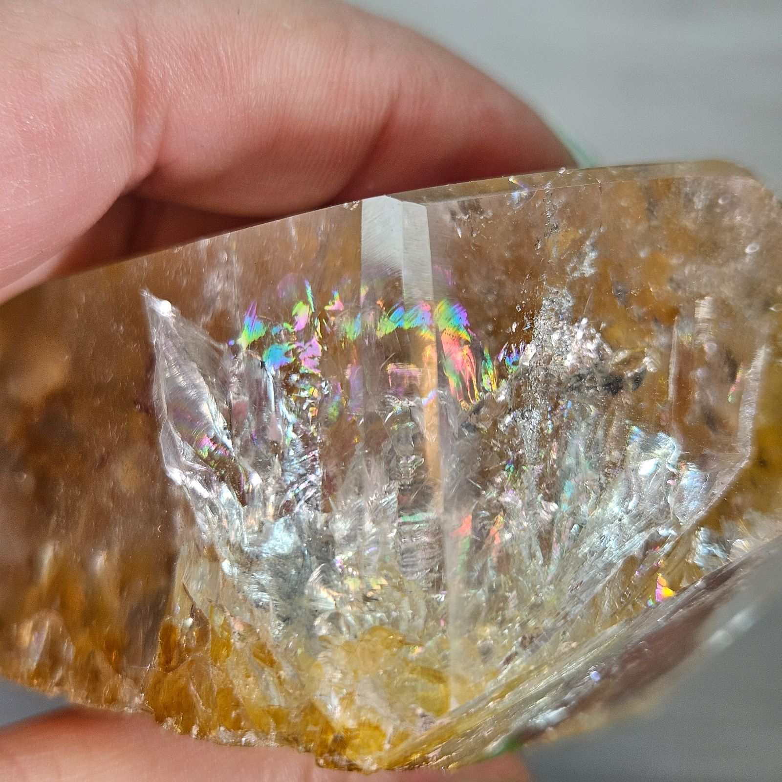 透明度◎虹入り🌈ライモナイトインクォーツ✨ゴールデンヒーラー