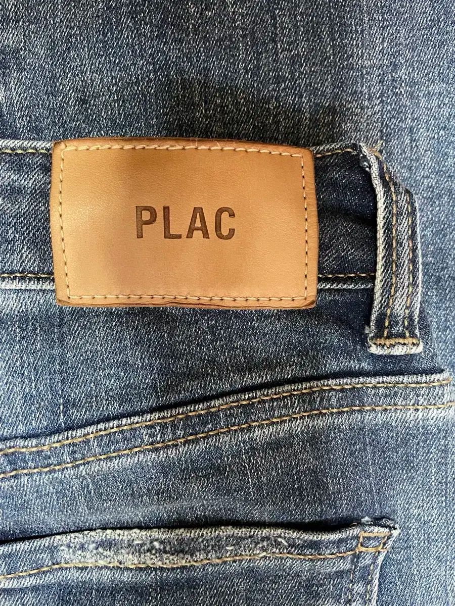 PLAC(プラック) ラシダ デニム 24