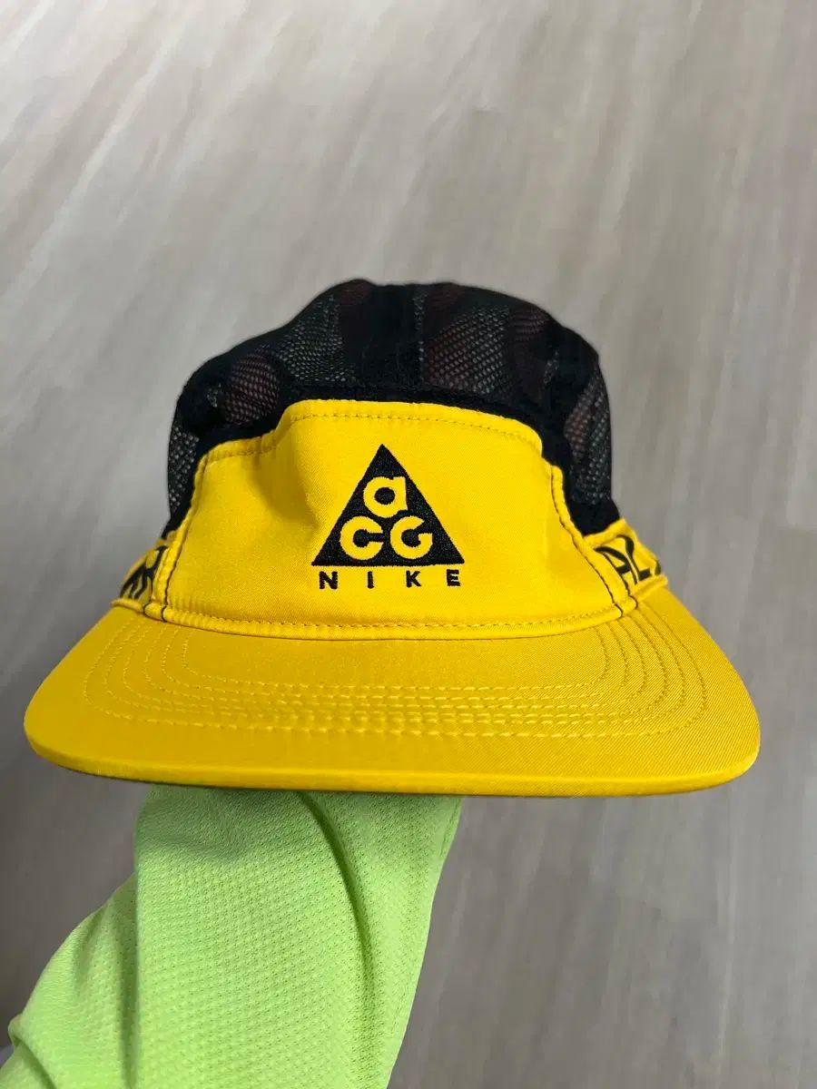 GRAMICCI バーリー ランニングマン ビーニー グラミチ - Mohair Burly