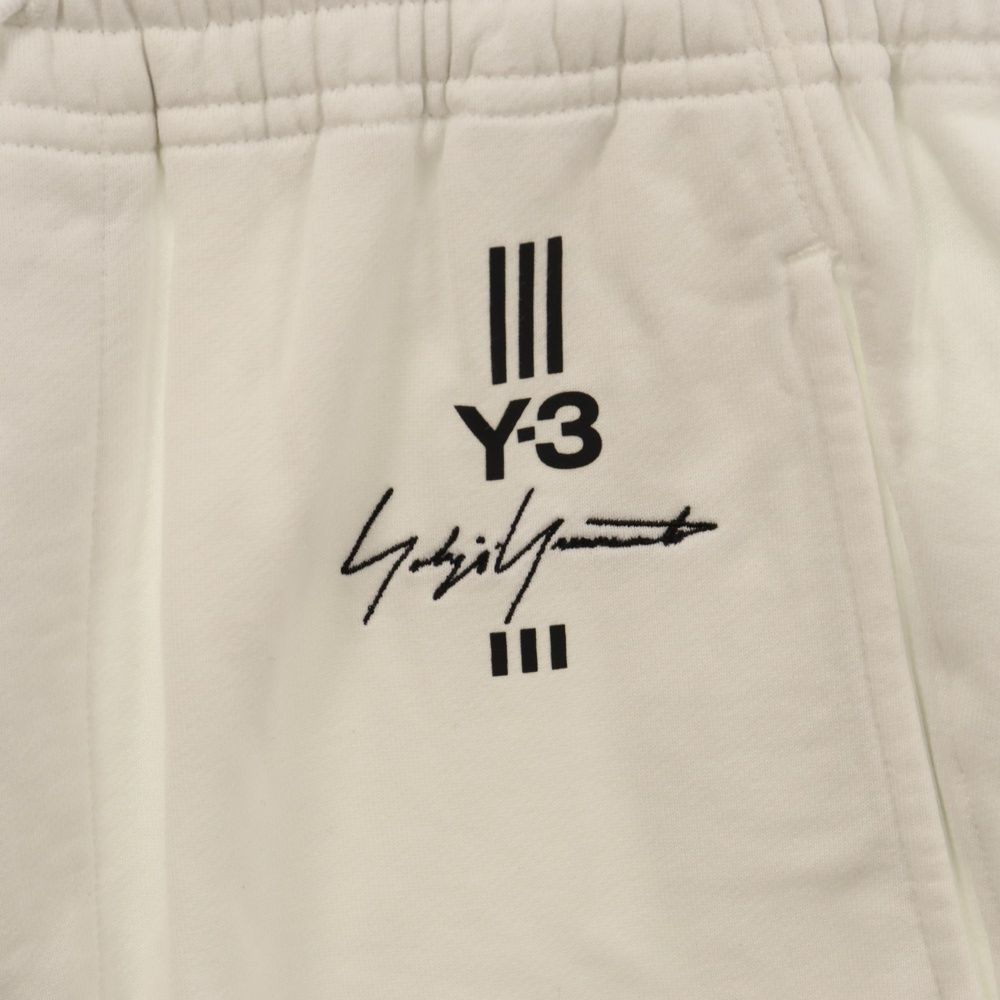 Y-3 (ワイスリー) 19SS NEW CLASSIC SHORTS IN CORE WHITE ロゴプリント刺繍スウェットイージーハーフパンツ  ショーツ ホワイト DY7195 - メルカリ