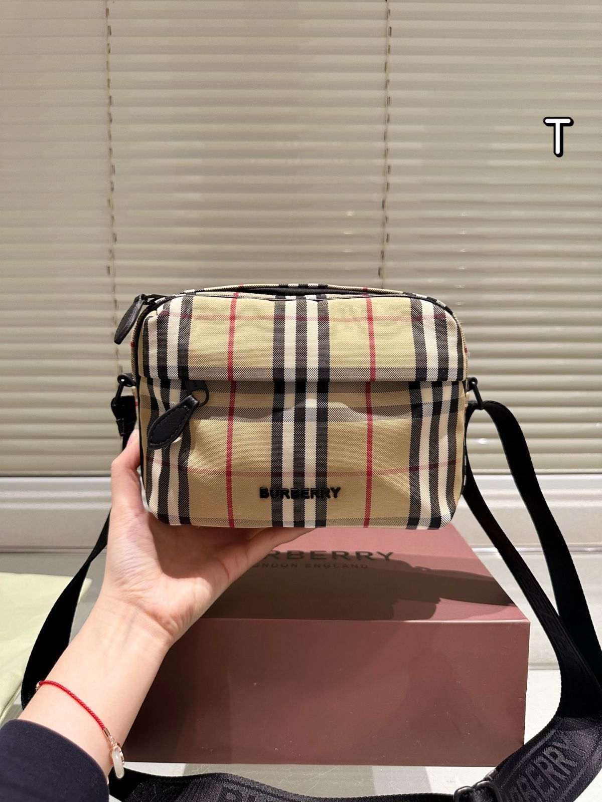 RITAO CHAN公式アカウント03さま専用　バーバリーバッグ RITAO様専用バーバリー クラッチバッグ セカンドバッグ