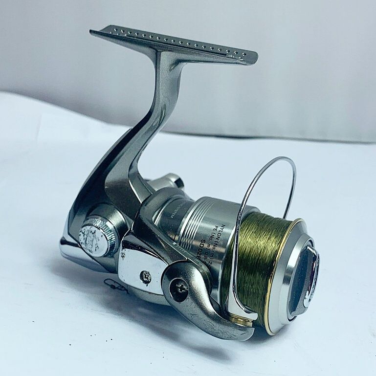 シマノ 05ツインパワー C3000 スピニングリール 替えスプール付 01922