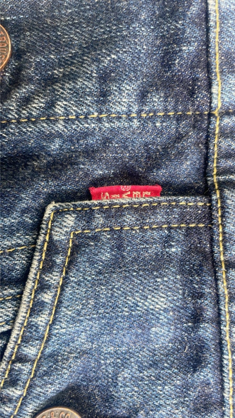 40 LEVIS