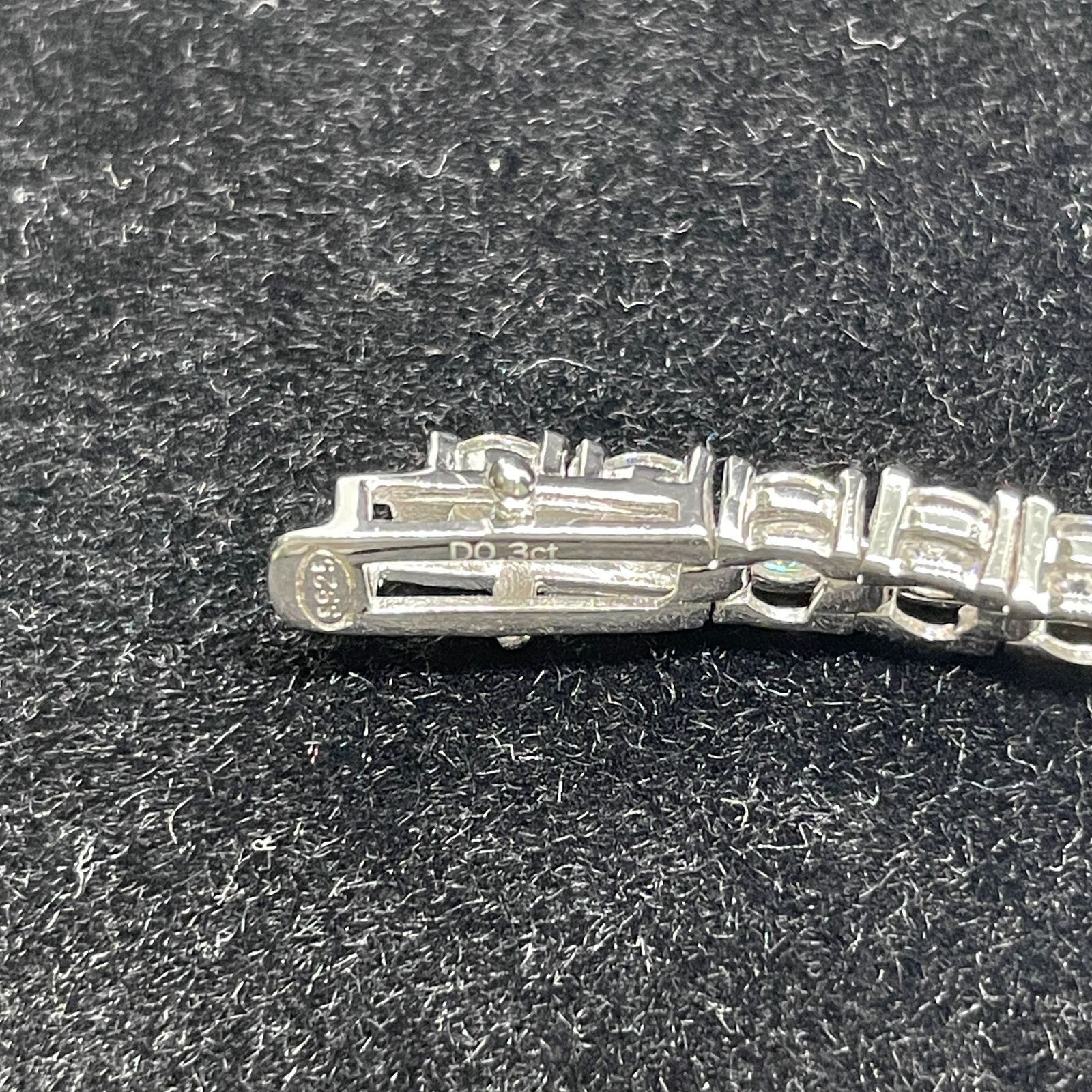 【高品質】モアサナイト テニスブレスレット 4mm VVS1 鑑定書 18cm 高品質】モアサナイト テニスブレスレット 4mm VVS1 鑑定書 18cm