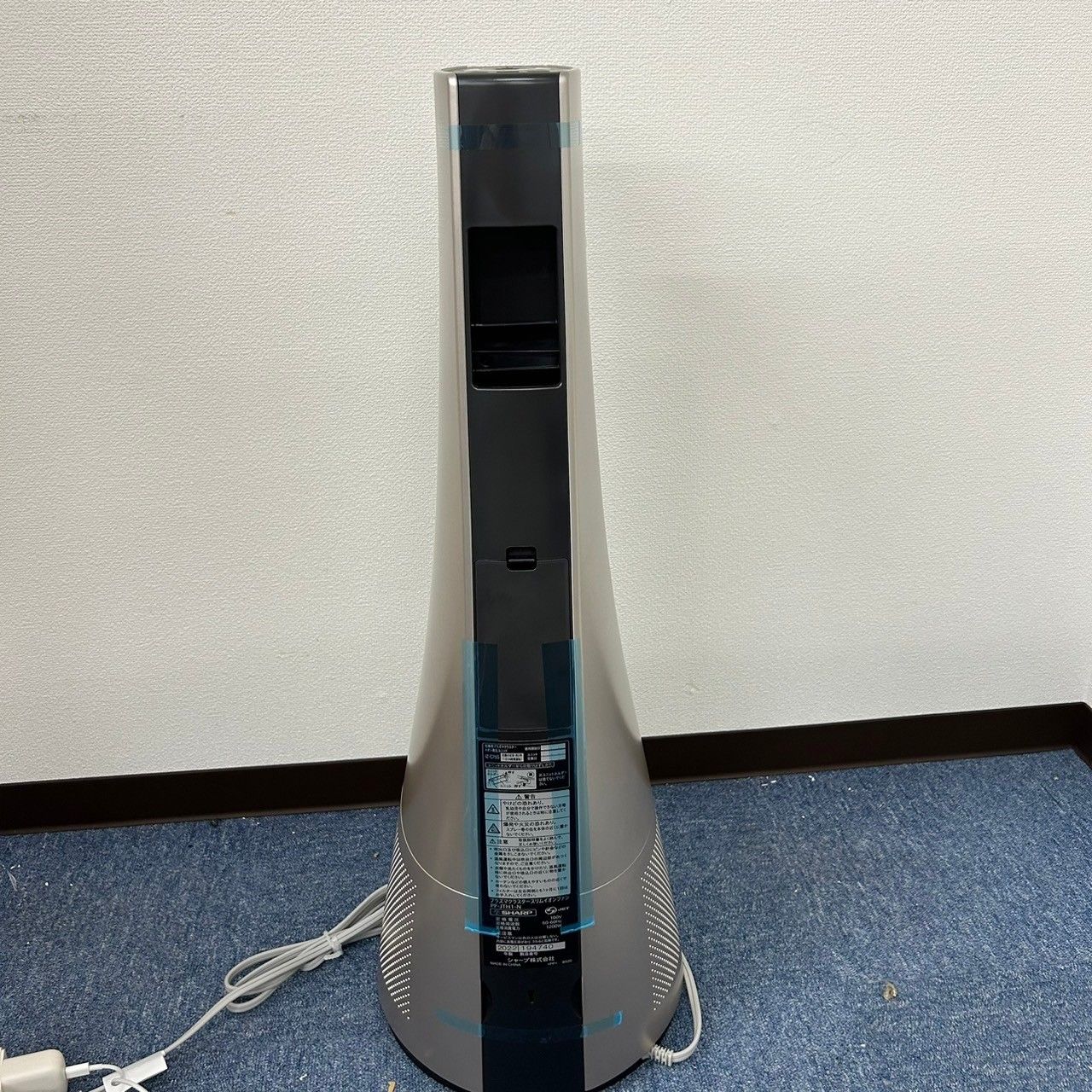 SHARP タワーファン　冷暖房　温冷　扇風機　PF-JTH1-N 2022年製 プラズマクラスター シャープ スリムイオンファンHOT&COOL PF-JTH1