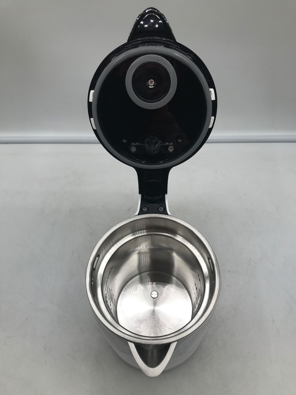 未使用】☆Makita/マキタ 充電式ケトル KT360DZW 白