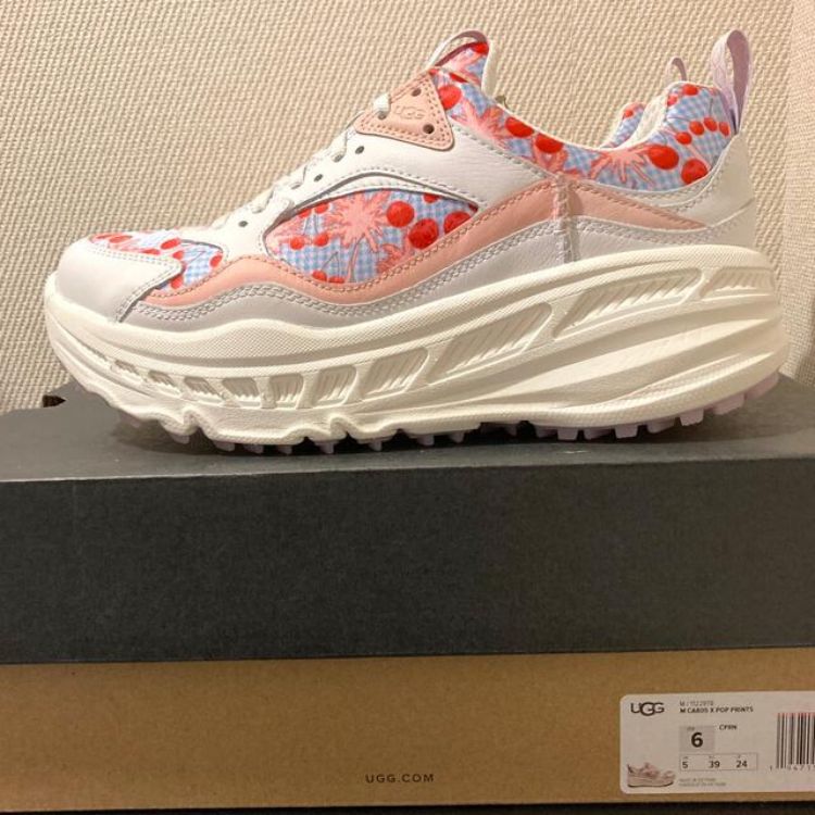 UGG × atmos CA805 X POP PRINTS 24㎝ - メルカリ