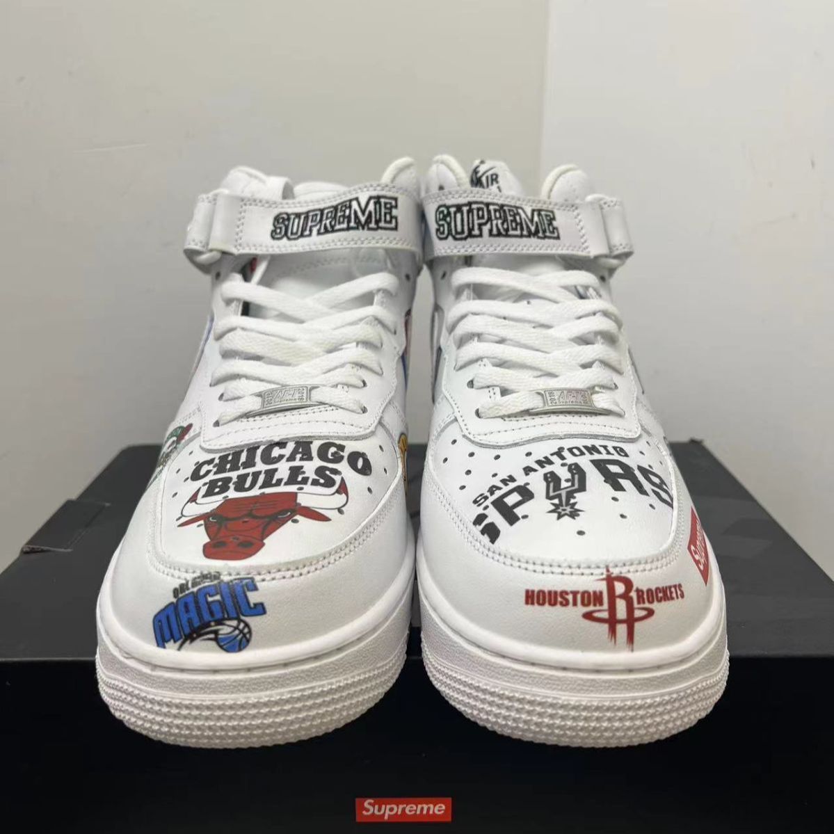 新品未使用ナイキ Nike Air Force 1 NBA White スニーカー