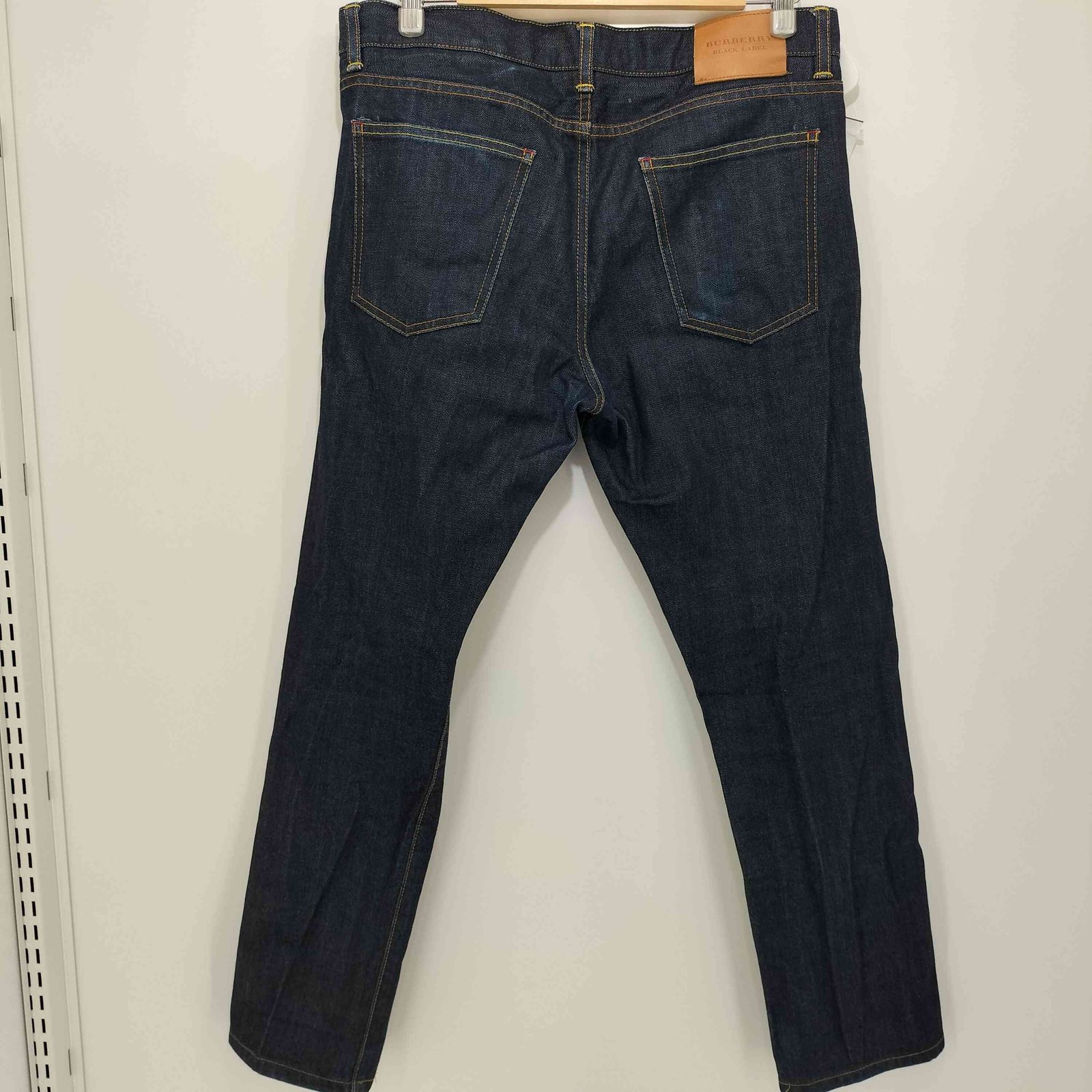 美品✨Burberry Black Label デニム 赤耳 濃紺 ボタンフライ バーバリーブラックレーベル BURBERRY BLACK LABEL 赤耳