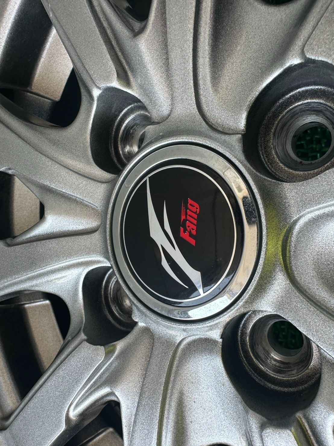 4.5J 45