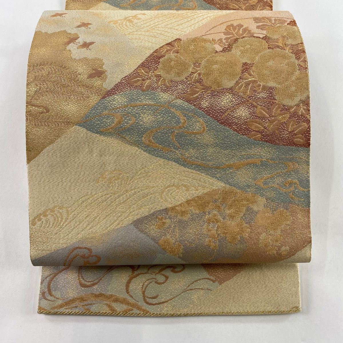 袋帯 秀品 関西仕立て 草花 波 金糸 箔 ベージュ 六通 正絹