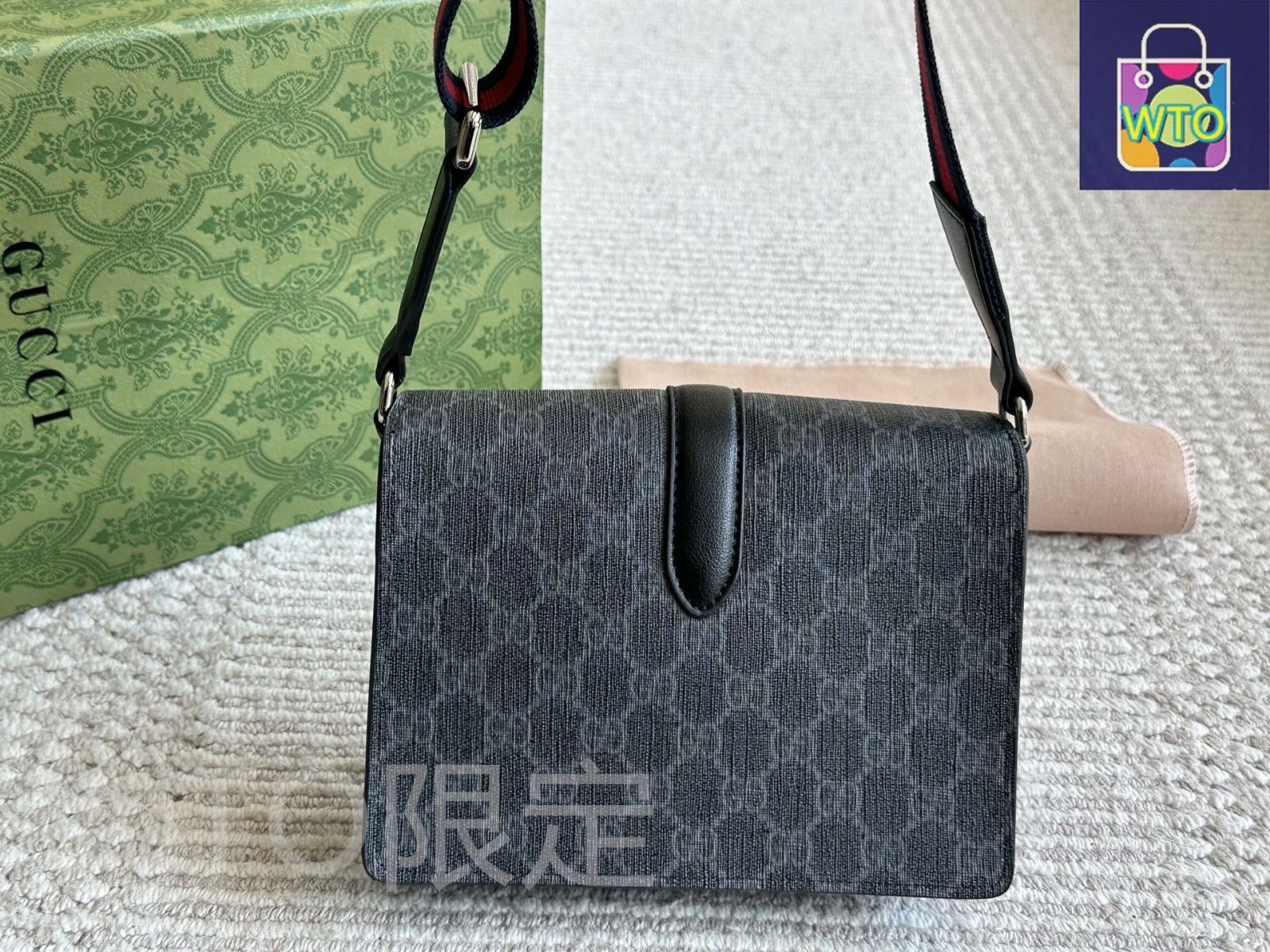 今日特価】Gucci ダークレザー クロスボディバッグ - メルカリ